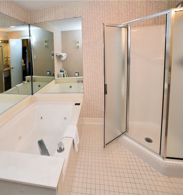 Hotel In Downtown Atlanta With Jacuzzi Quality Inn Marietta